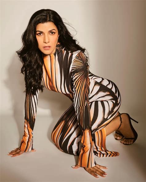 NIMRAT KAUR Feet